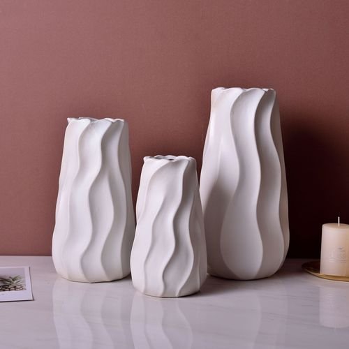 Morandi ceramic vase